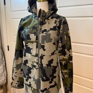 KUIU Women's Guide Verde Camo Jacket -